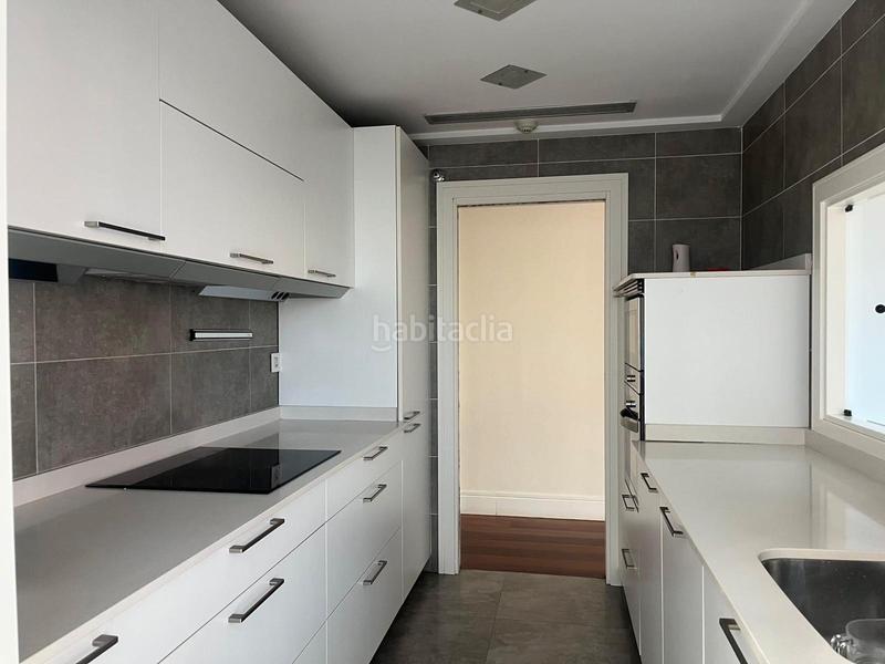 Foto e4c20fa3-40c8-4c4b-a467-32b3abbbb8ba. Rent apartment in leizaola lehendakariaren kalea 19 in Bilbao