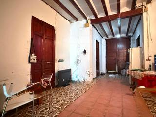 Casa en Benipeixcar - El Raval. Casa de pueblo para reformar en el centro de gandia