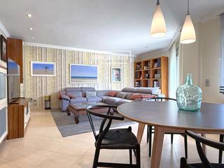 Appartement  Germanies. Precioso piso en paseo germanias,  con vistas al nuevo hospital