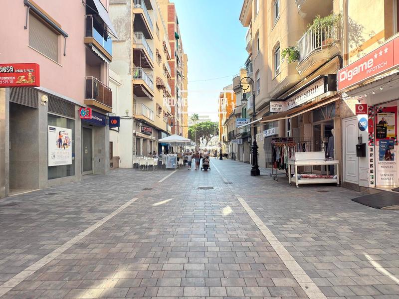 Foto ab4be515-bc4d-4098-94fe-25c05ff9095b. Lloguer local comercial a Grau de Gandía-Marenys de Rafalcaid Gandia