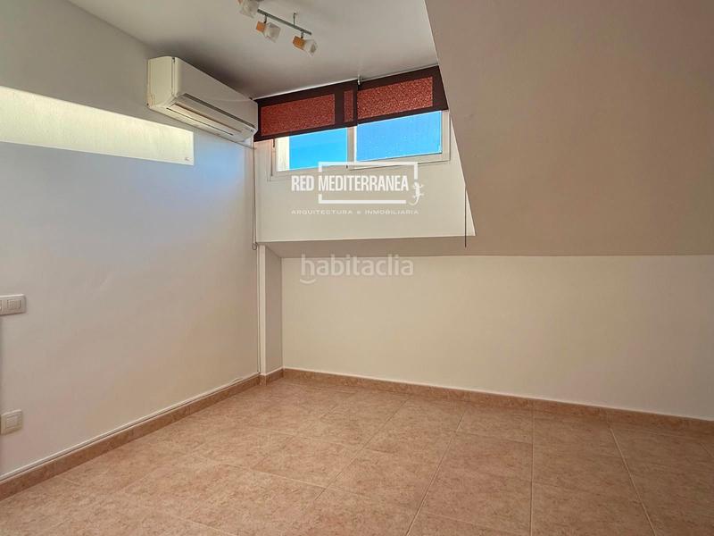 Foto b442ca35-f712-4542-9605-11464b92e6f3. Semi detached house with parking pool terrace in Park Nord - Casona Gandia
