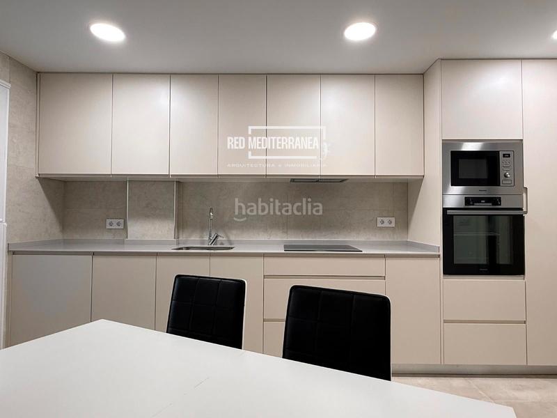 Foto b7d02cd6-a4f8-47de-a5e9-4941073844a9. Semi detached house with parking pool terrace in Park Nord - Casona Gandia