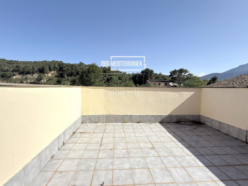 Foto 02eadd48-e401-45cc-92b6-49989fe22395. Casa adossada amb calefacció aparcament piscina a Castelló de Rugat