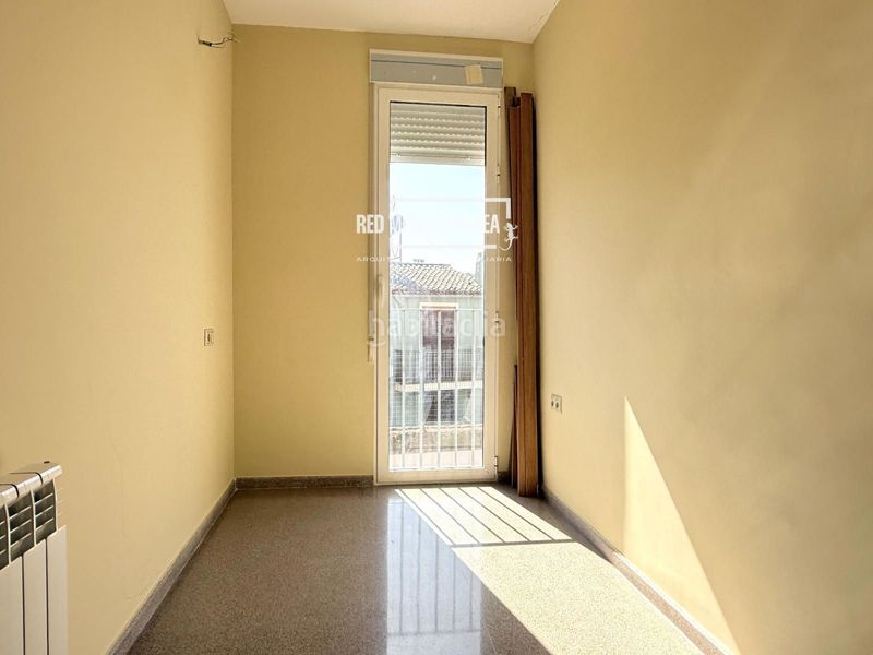 Foto 12d30742-156a-400b-abd7-a9cccdbb1fcb. Casa adossada amb piscina a Castelló de Rugat