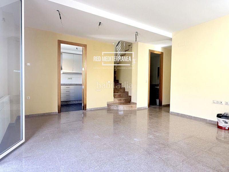 Foto fcc5016d-93bf-46cb-81b7-8b3d7ad40ea6. Casa adossada amb piscina a Castelló de Rugat