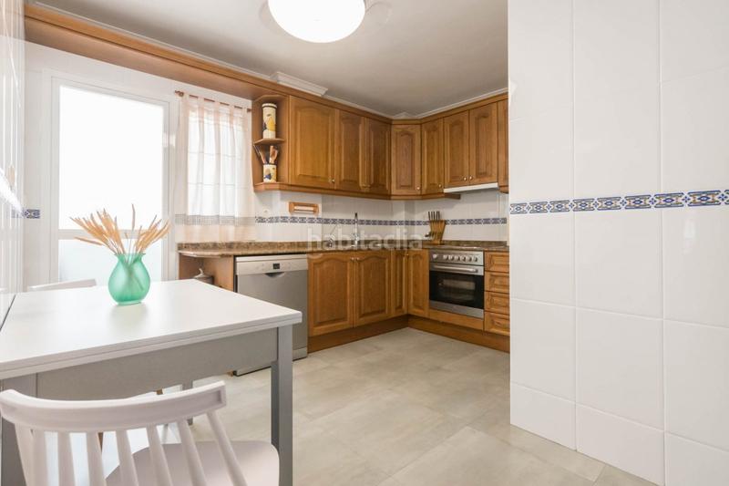 Foto 5b354ee5-497a-488f-af00-4c2c54899afc. Rent flat with parking in Infante-Juan Manuel Murcia