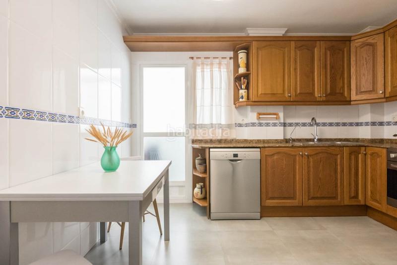 Foto 60d16dd2-f941-4abb-939b-b6ef988db8bc. Rent flat with parking in Infante-Juan Manuel Murcia