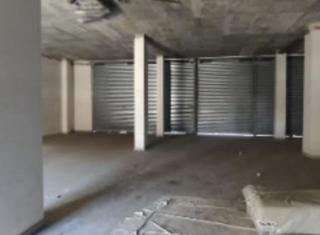 Location Local commercial à Progrés - Pep Ventura. Local vacio en badalona playa  alquiler con opcion a compra