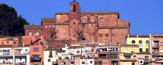 Edifici a Almeda - El Corte Inglés. Hotel en venta en cornella de llobregat  en rentabilidad