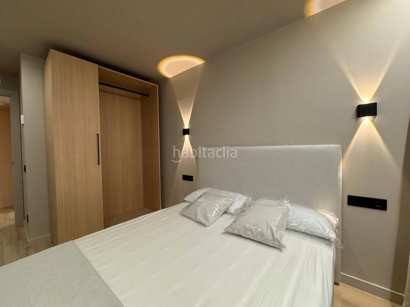 Foto 06536d6b-6893-4be9-86e2-861a5265e986. Rent penthouse with heating in Riu Sud Santa Coloma de Gramenet