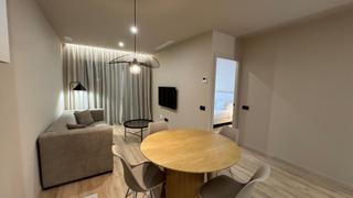 Location Appartement à Riu Sud. Piso en alquiler temporal en santa coloma de gramanet edificio d