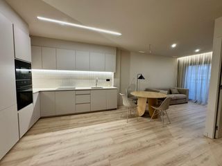 Lloguer Pis a Riu Sud. Piso en alquiler temporal en santa coloma de gramanet edificio d