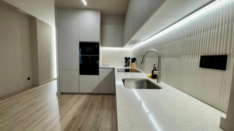 Foto efa78334-2f48-49a8-b81e-2bf51a13e922. Miete etagenwohnung mit heizung in Riu Sud Santa Coloma de Gramenet