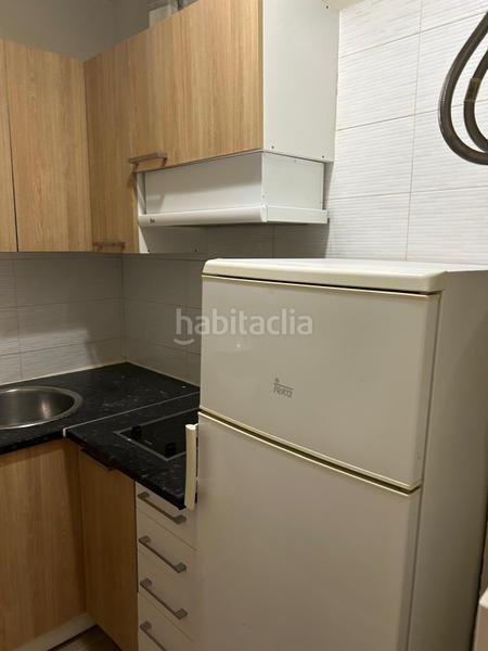 Foto b14b0e48-181e-4925-89b1-75c7789f7280. Piso lote de tres pisos en venta en el mismo edificio en Barcelona