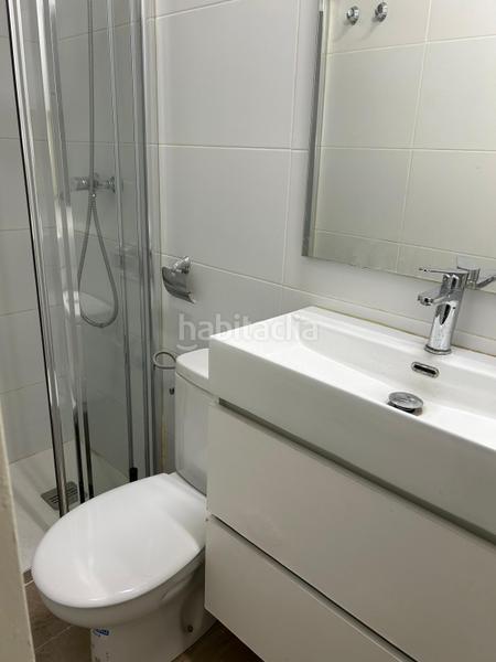 Foto cd60285b-adf1-4db3-850e-6dca7f0ab4b4. Piso lote de tres pisos en venta en el mismo edificio en Barcelona