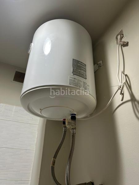 Foto e800fb00-c775-4e58-96f9-5ac3328c1eac. Piso lote de tres pisos en venta en el mismo edificio en Barcelona