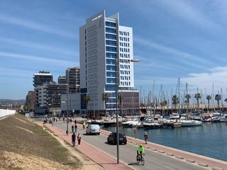 Edifici a Centre. Edificio para rehabilitar en badalona