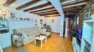 Duplex à Sant Andreu de Palomar. Bonito duplex con terraza en venta