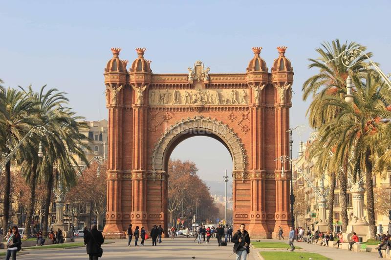 Foto da72652f-dd6f-436b-8f77-2d8aac165187. Capannone industriale in La Sagrera Barcelona