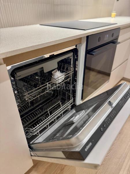 Foto dd709c74-95b2-4ad9-9417-f75bc53d05c4. Affitto piano terra con riscaldamento in Llefià Badalona