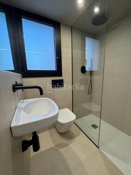 Foto 35926d58-84e4-484d-b9dd-c993cee6f0e7. Location rez-de-chaussée avec chauffage dans Llefià Badalona