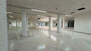 Miete Geschäftsraum in Sant Joan. Local en alquiler para supermercado