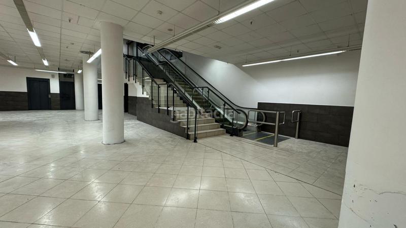Foto 80b4cd58-a6f5-409b-a8c2-bc8e2d0b74f5. Alquiler local comercial local en alquiler para supermercado en Vilanova i la Geltrú