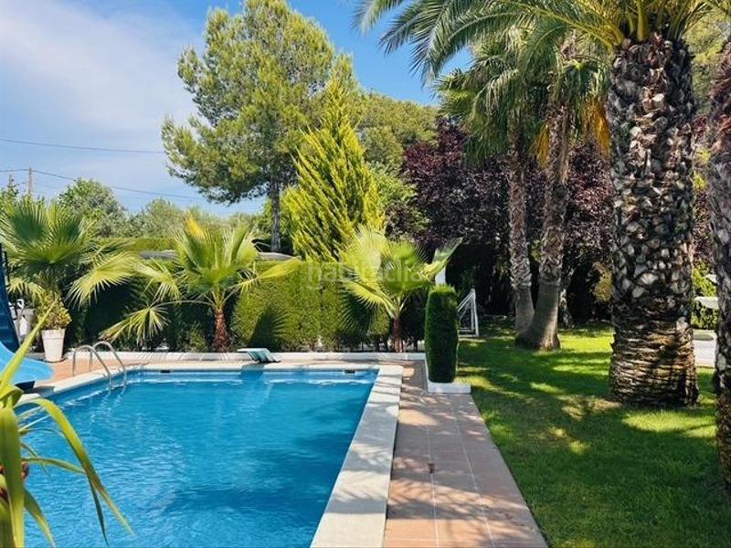 Foto 0c987dae-b3cd-49d3-8b3b-acf7d630e6e6. House with parking pool in Castellbisbal