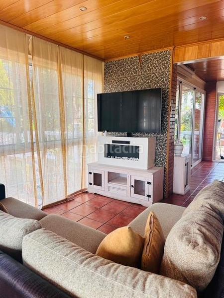 Foto 1bcecc53-1fb4-4828-9f4b-e907cf05bb0b. House with parking pool in Castellbisbal