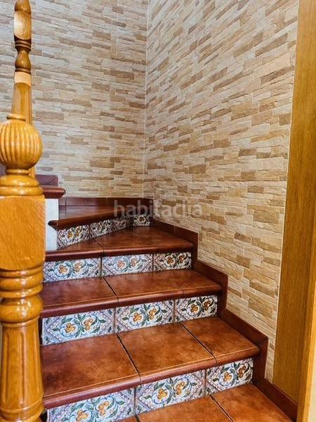 Foto 4cc1e2db-023a-44e0-8d09-ee3daf16b16b. House with parking pool in Castellbisbal