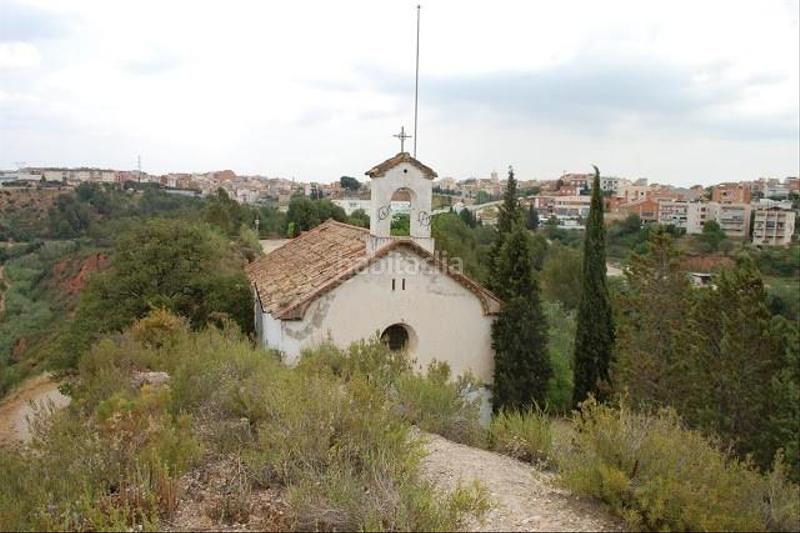 Foto 99ee4e41-bbe4-4f1e-9d77-48122163655a. House with parking pool in Castellbisbal