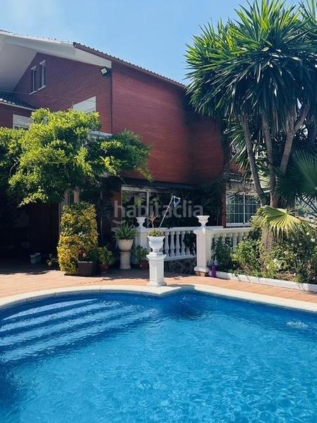 Foto b367806e-2c13-4e2c-bfe8-b919ff9ca77f. House with parking pool in Castellbisbal