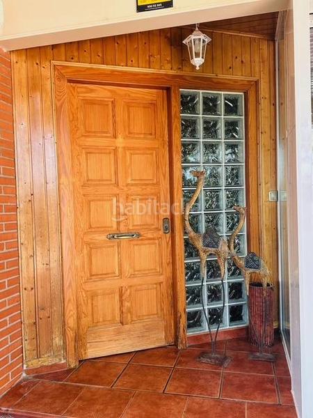 Foto f0ee0d18-07e4-46d0-9b33-a66a0ce478cd. House with parking pool in Castellbisbal