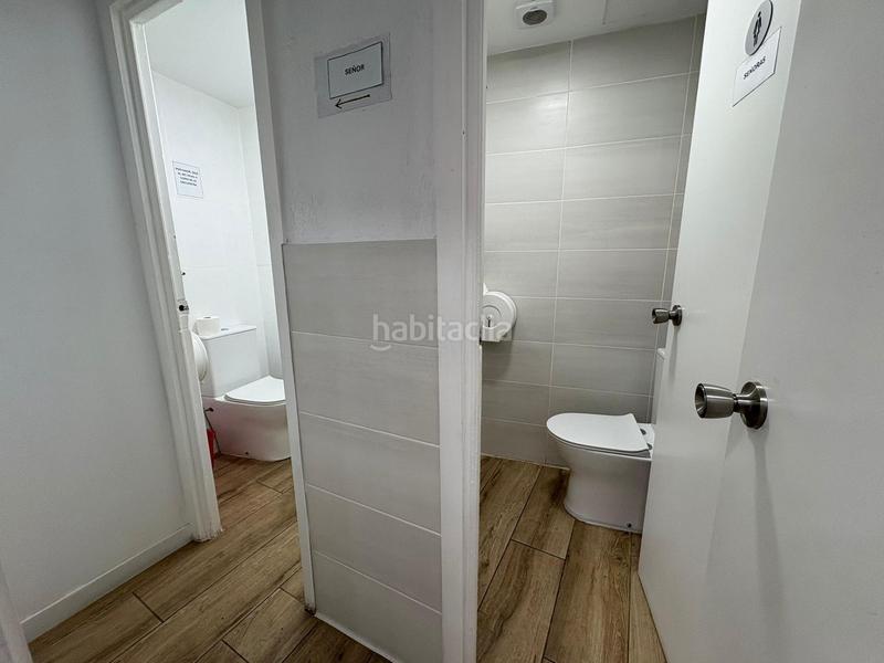 Foto 2add9890-8c55-457d-9423-cb4db258f193. Local comercial bar en venta en pleno funcionamiento sant adrià del besòs en Sant Adrià de Besòs