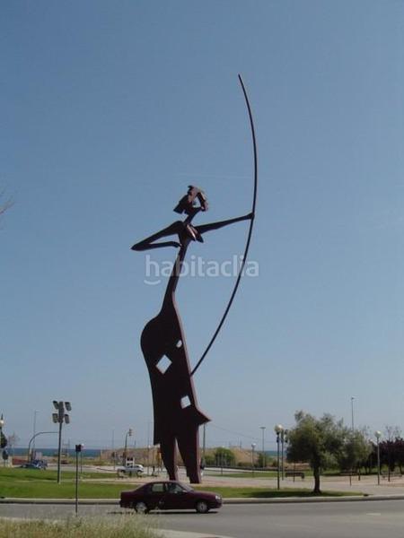 Foto bb04ef06-8f80-4298-af22-58b7b772caee. Edifici a Peramàs Mataró