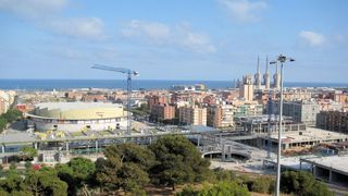 Pis a Llefià. Oportunidad de inversión vivienda con almacen
