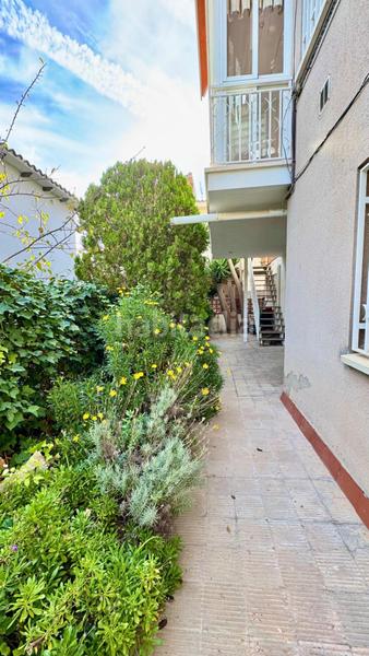 Foto e7a29c71-31c3-4ce2-89b1-204d22728706. Haus mit heizung parking pool in La Plana-Bellsoleig Sant Just Desvern