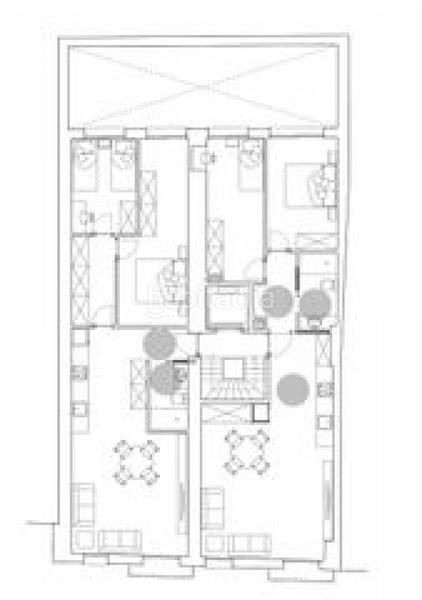 Foto f06f9820-87f9-4b20-b68d-f70bbf3ae869. Édifice dans Gòtic Barcelona