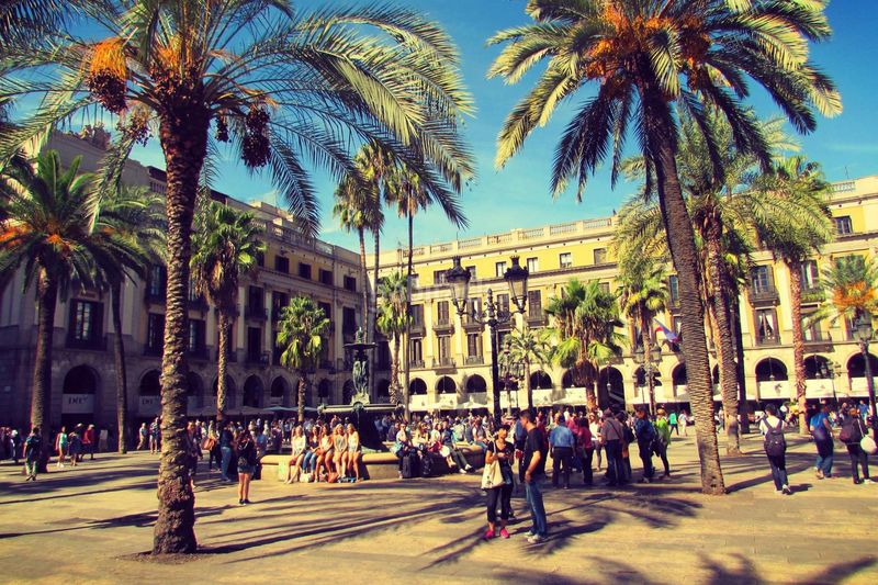 Foto b956f44d-3a24-496b-8b60-cd86516137fe. Edificio in Raval Barcelona