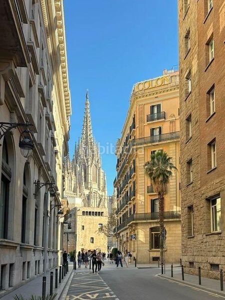 Foto 601b0063-96ce-487d-a7d9-124e476720f8. Pis a Barri de les Corts Barcelona