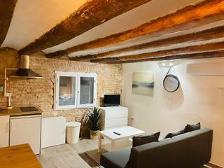 Loft en Raval. 3 estudios en rentabilidad en venta en barcelona