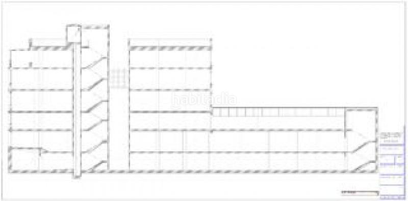 Foto 0673995a-8c30-455d-b6b4-e59bf2f32dcd. Edificio in Riu Sud Santa Coloma de Gramenet