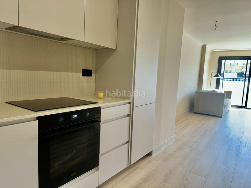Foto 0ee7ce0b-07e7-4af3-9526-299fea3ca10a. Edifici a Riu Sud Santa Coloma de Gramenet