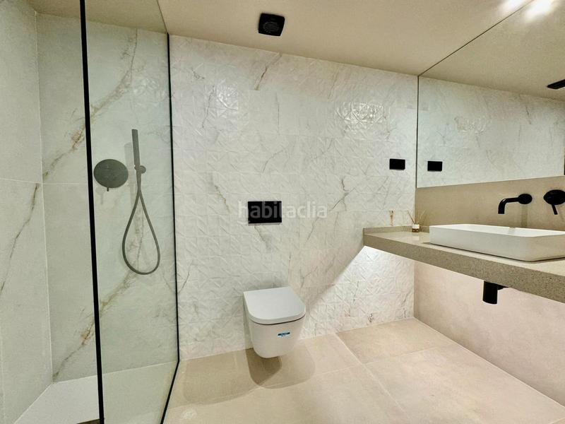 Foto 86329f20-4eed-4365-9e41-6faafdf440a1. Edificio in Riu Sud Santa Coloma de Gramenet