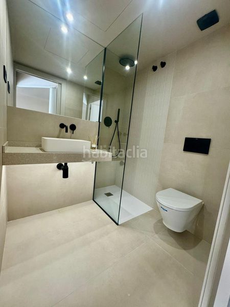 Foto 91a63f95-446a-42b5-8737-0857fe0289df. Edifici a Riu Sud Santa Coloma de Gramenet