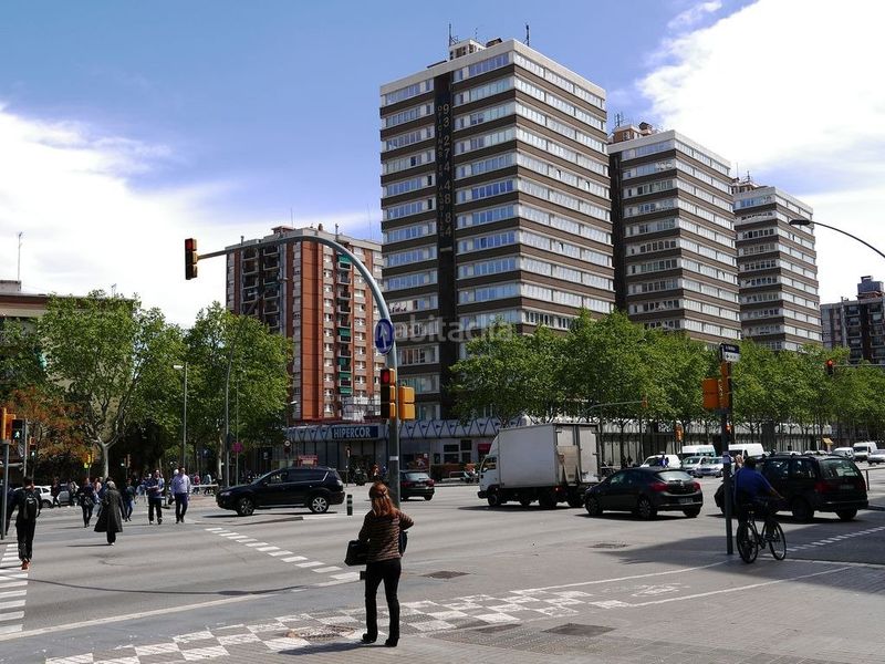 Foto 1ae67ab3-1165-4463-aa55-4c983a84fa96. Edificio  en venta residencial en rentabilidad 6 con inquilino estable en Barcelona