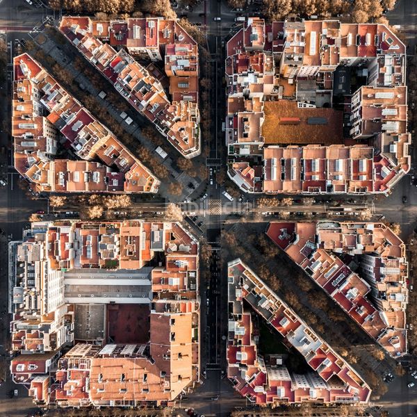 Foto 8d6594a4-7adb-427b-8f2d-06a507a0566a. Edificio  en venta residencial en rentabilidad 6 con inquilino estable en Barcelona