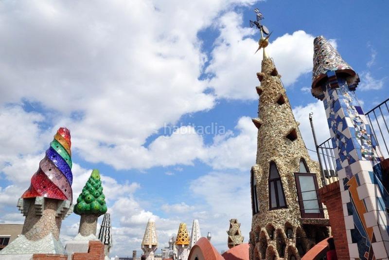 Foto cc9cb371-44a4-4450-be5d-3c2540c81c7b. Gebäude in Porta Barcelona