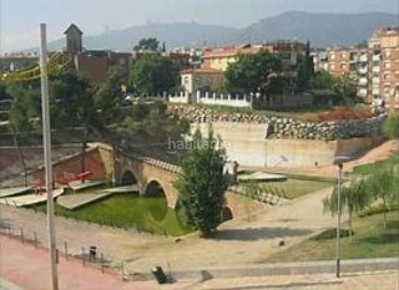 Foto 44f7fe25-89a9-4695-a264-ebafd3c08164. Edificio  completo en venta 365m2 en nou barris, en Barcelona