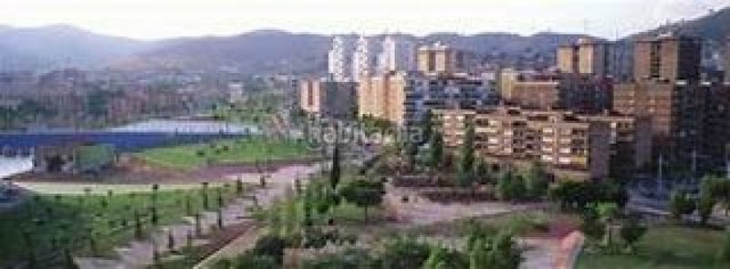 Foto a7910e92-0150-4096-955b-c59568dc2ffd. Edificio in Roquetes Barcelona